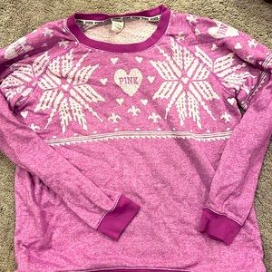 NWOT- 2013 Victoria’s Secret PINK holiday/ winter/ snowflake sweatshirt size L